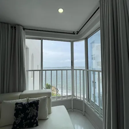 Apartamento Playa Mar With Pool, Views And Access *