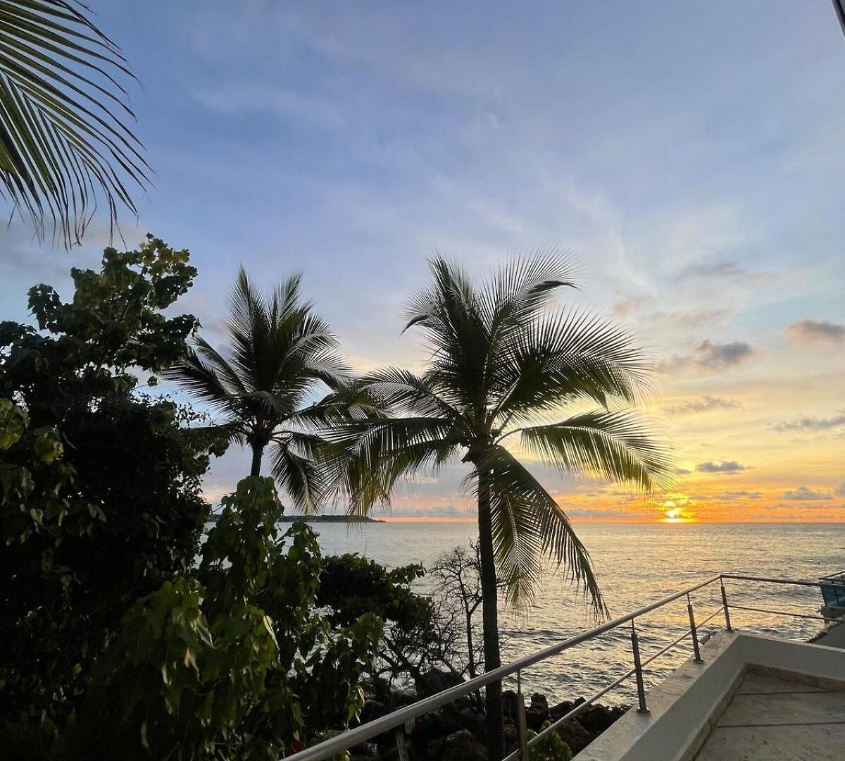 Apartamento Playa Mar With Pool, Views And Access