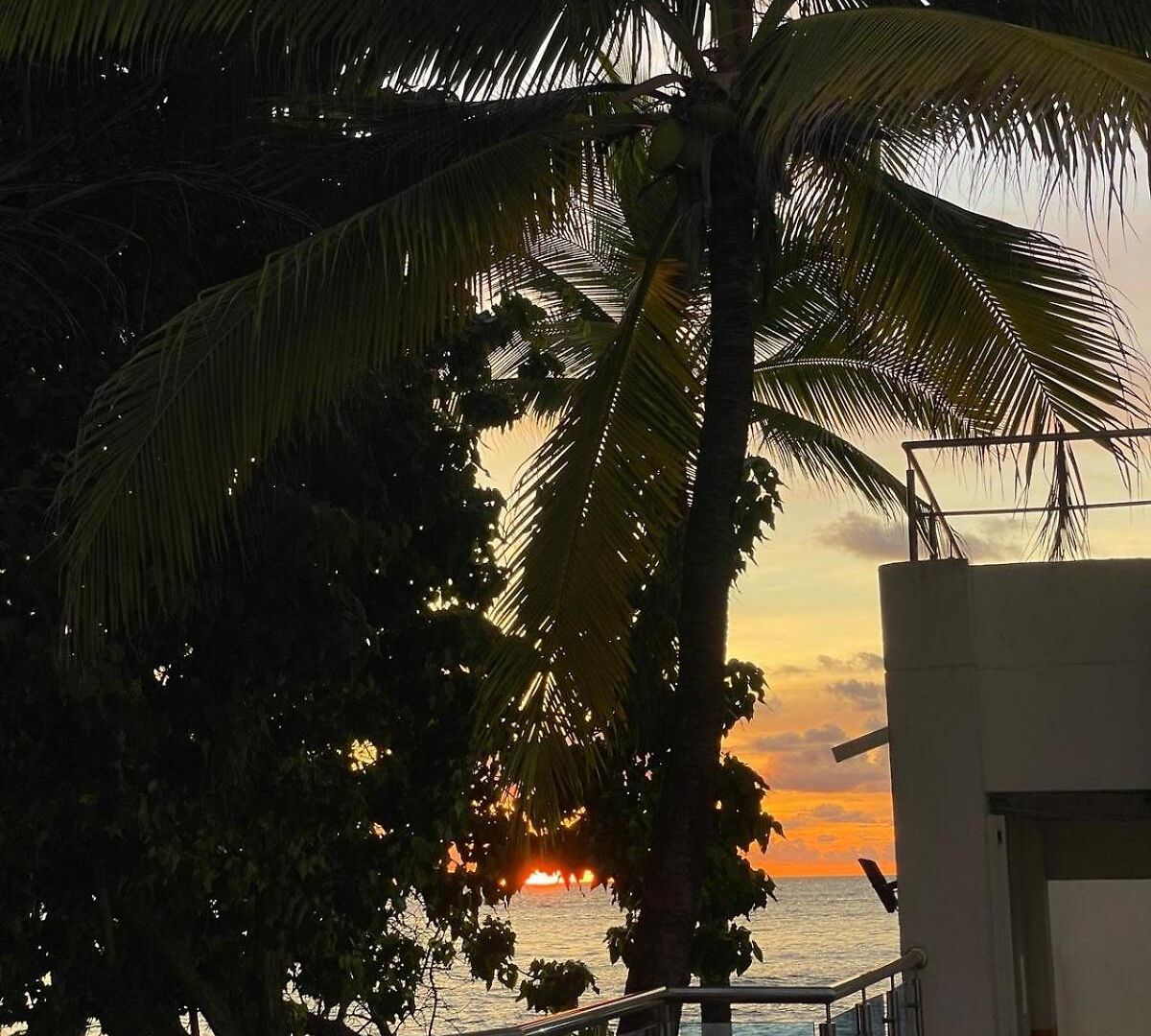 Playa Mar With Pool, Views And Access Cartagena