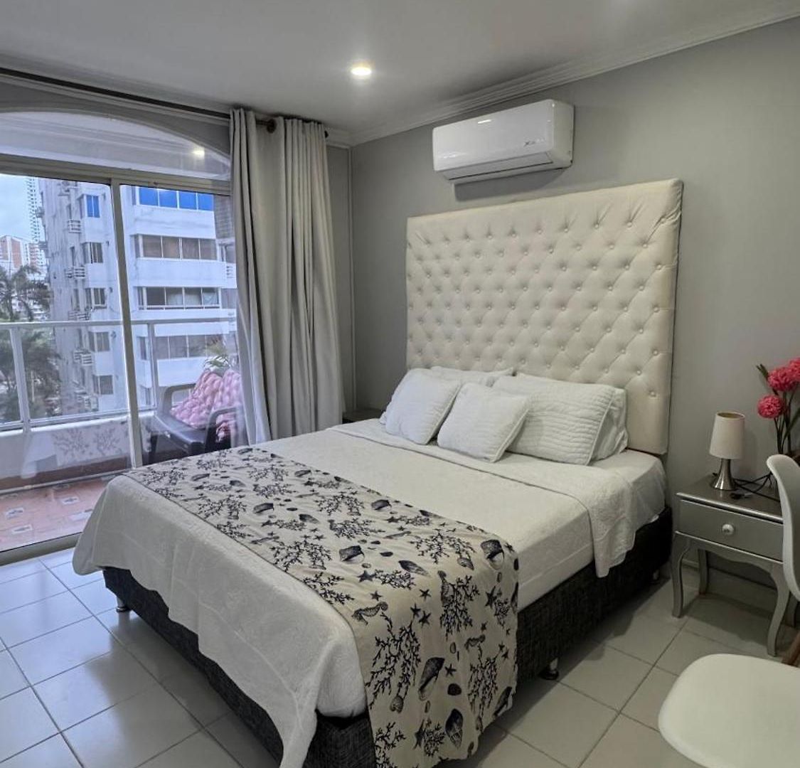 Playa Mar With Pool, Views And Access Apartamento Cartagena