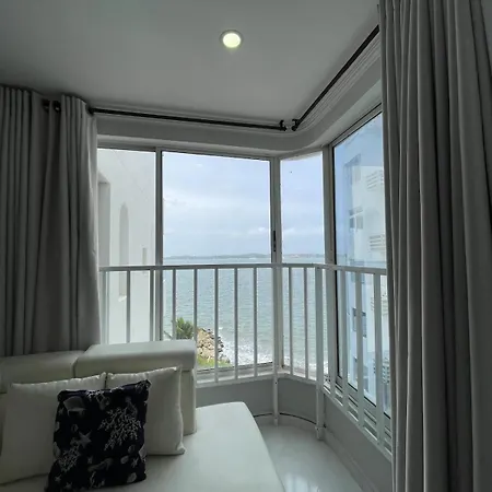 Playa Mar With Pool, Views And Access *