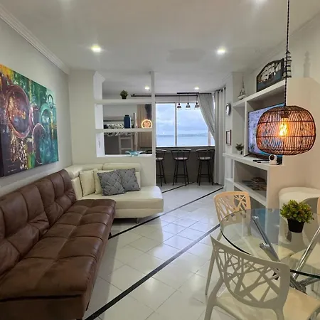 Apartamento Playa Mar With Pool, Views And Access *