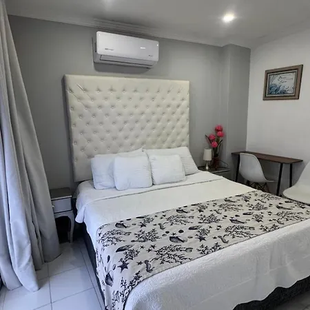 Playa Mar With Pool, Views And Access Apartamento *