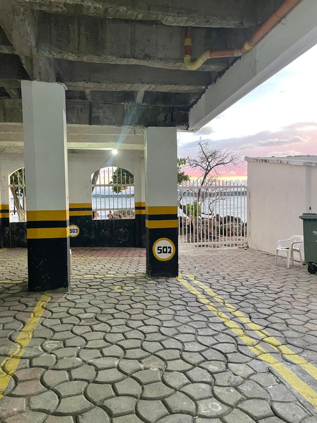 Playa Mar With Pool, Views And Access