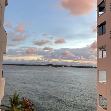 Playa Mar With Pool, Views And Access Apartamento Cartagena